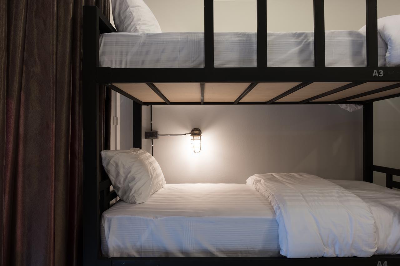 Stranger House Hostel Chiang Mai Luaran gambar
