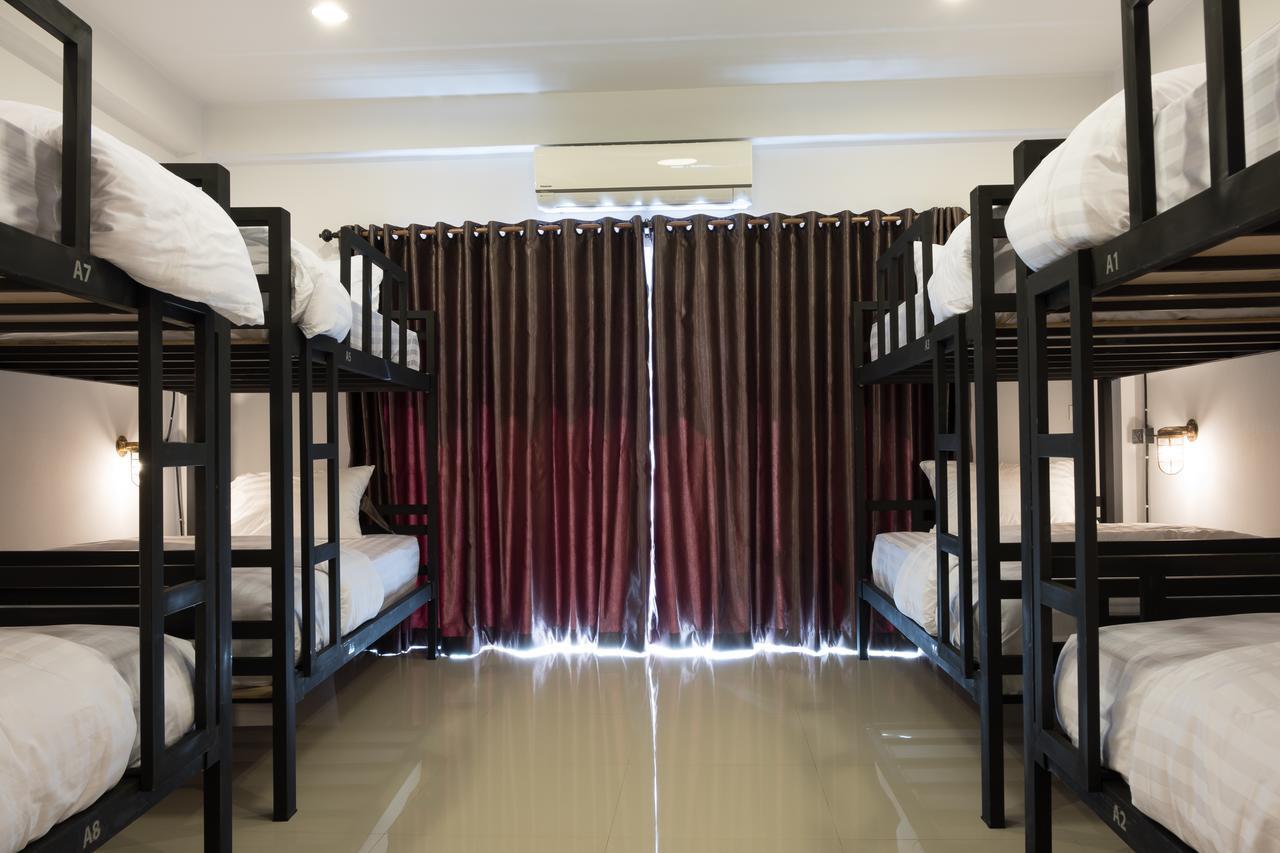 Stranger House Hostel Chiang Mai Luaran gambar