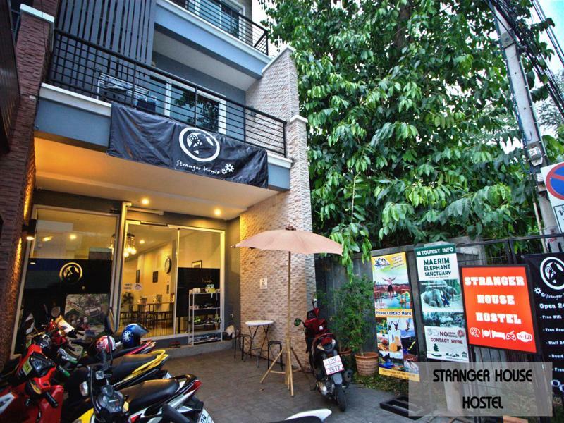 Stranger House Hostel Chiang Mai Luaran gambar