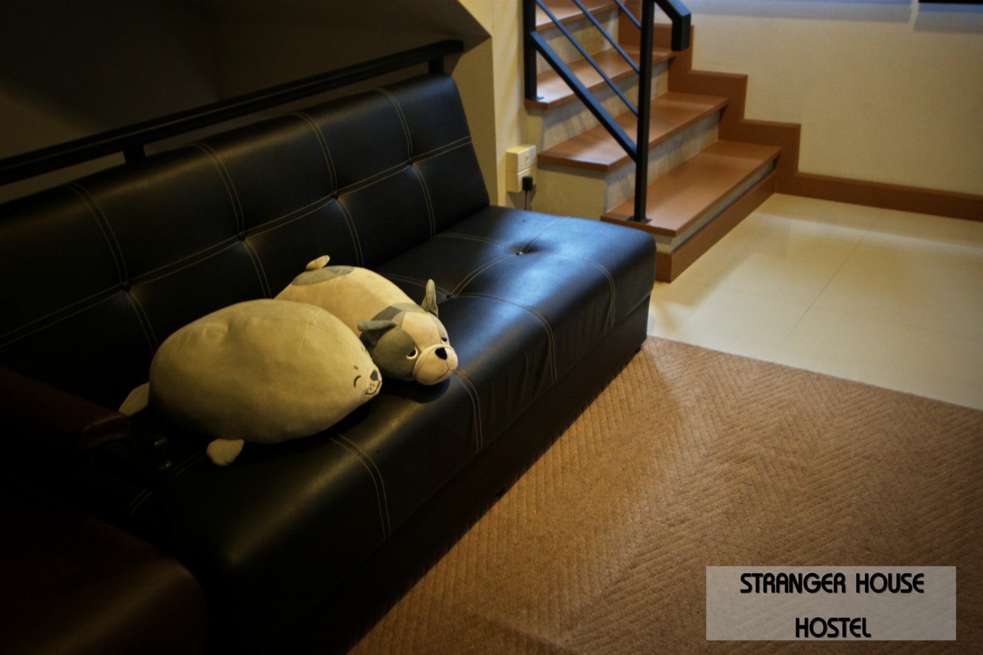 Stranger House Hostel Chiang Mai Luaran gambar