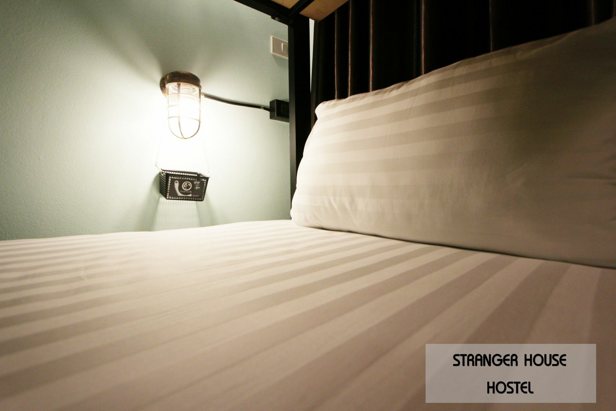 Stranger House Hostel Chiang Mai Luaran gambar